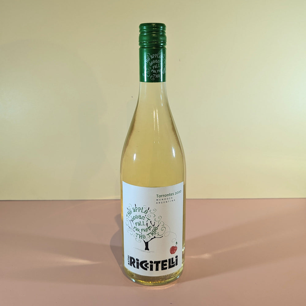 The-Apple-Doesnt-Fall-Too-Far-From-The-Tree-Torrontes-75cl-12.5%
